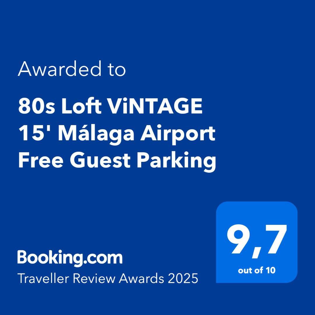 Apartment 80s Loft Vintage 15' Malaga Airport Free Guest Parking *
